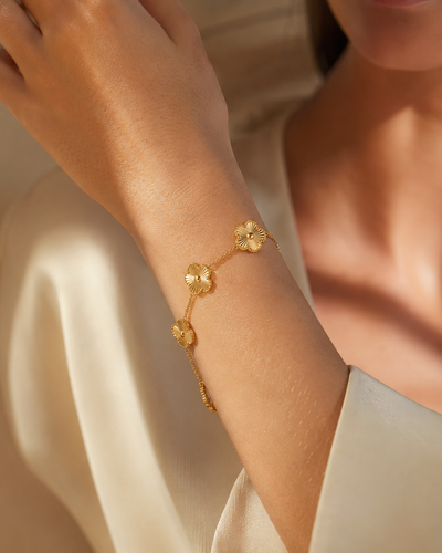 Luna Clover Bracelet